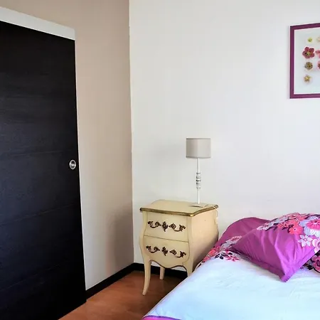 Charmant Cocon De 52 M2, Parking, Balcon Valenciennes